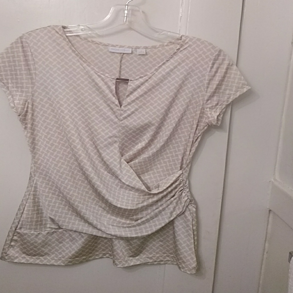 New York & Company stretch blouse